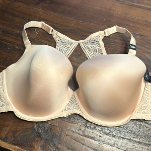 Paramour bra - Nude, Molded cup, 3 Hook closure, 38H